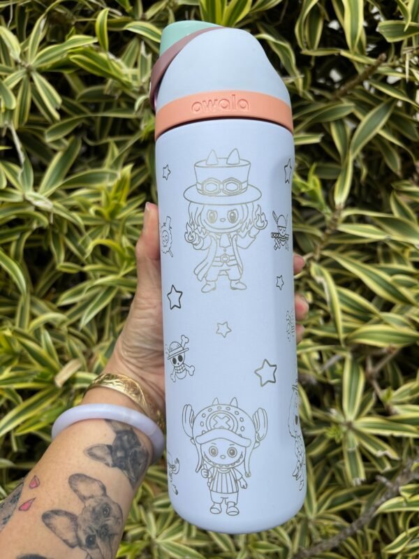 Labubu x One Piece 24 oz Owala - Image 2
