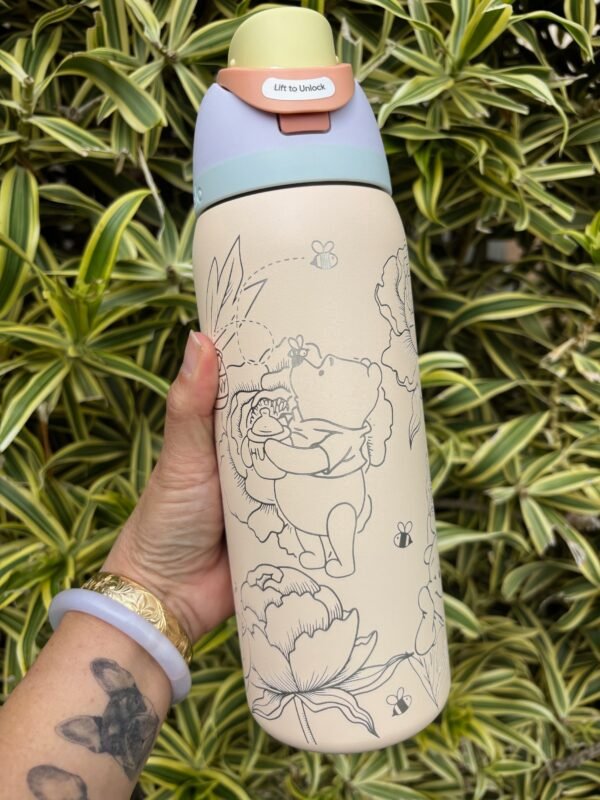 Pooh & Peonies 32 oz Owala