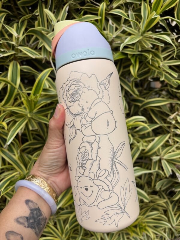 Pooh & Peonies 32 oz Owala - Image 2